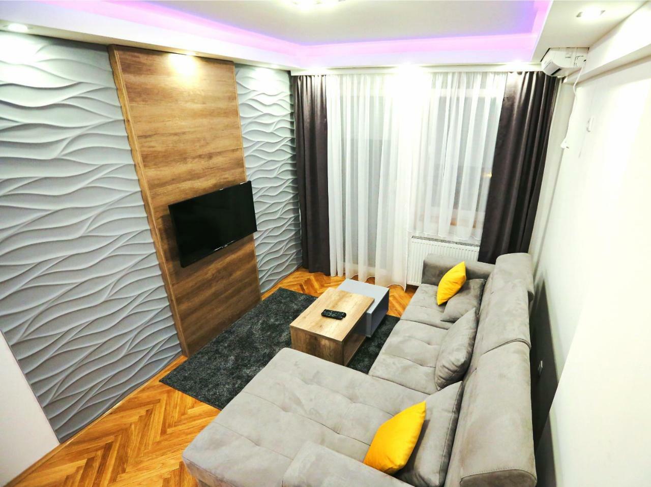 Jacuzzi Oasis Apartment Novi Sad Exteriér fotografie